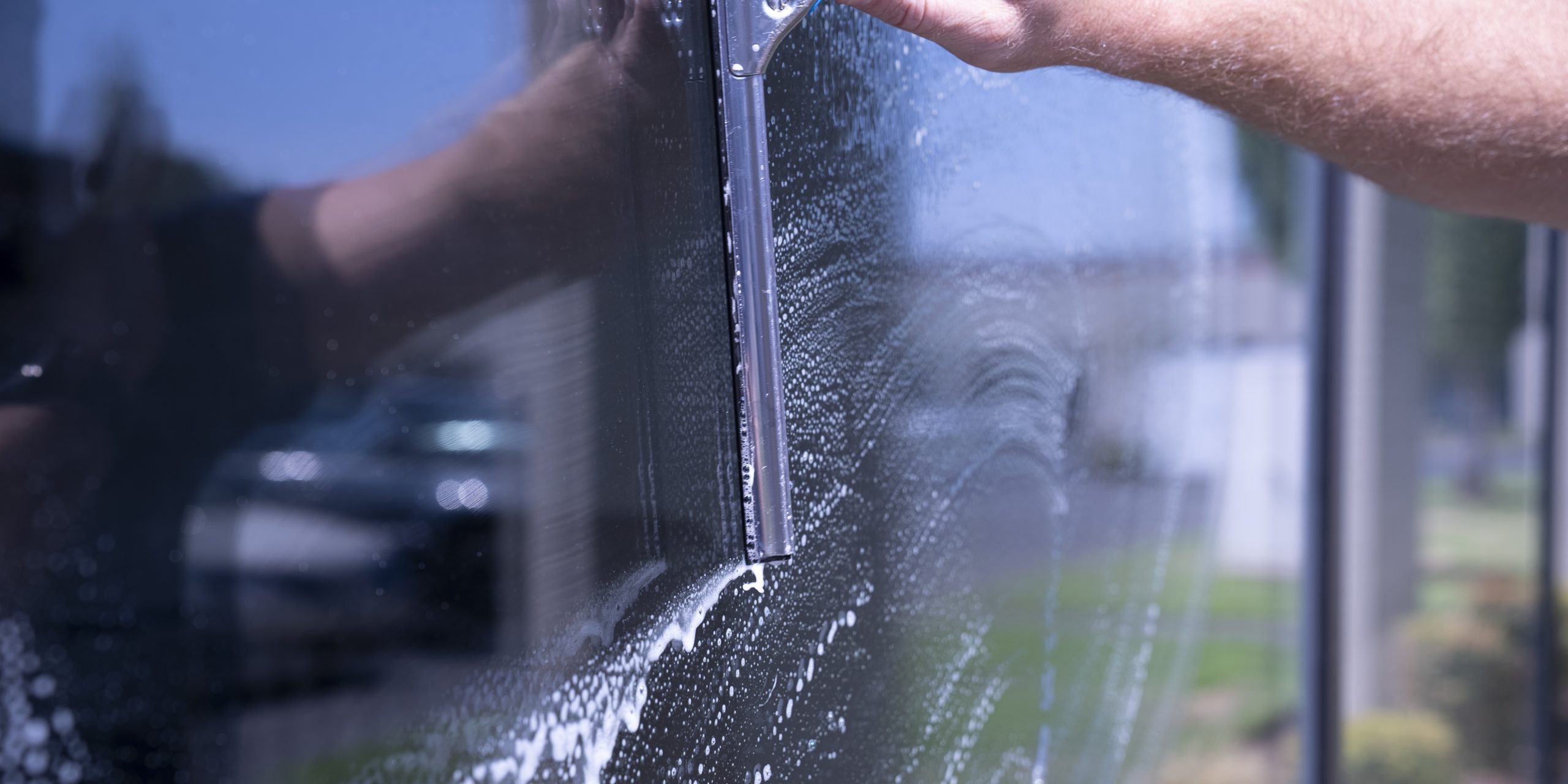 Clean Windows Matter for Commercial Properties Commercial Window washing services