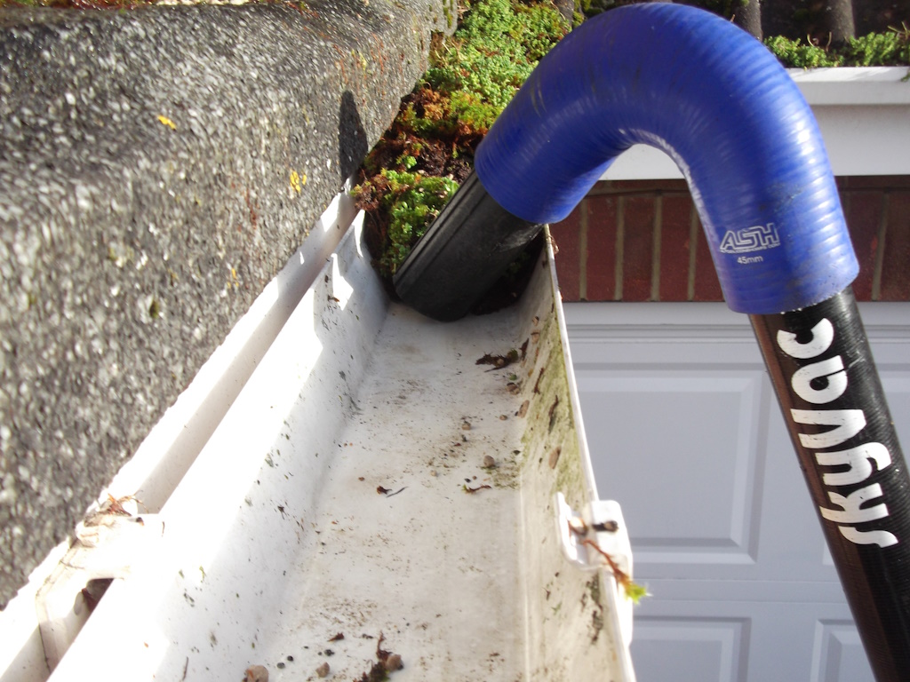 Professional Gutter Cleaning by Cleanstart gutter ccleaning services
